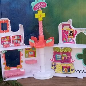 My Littlest Pet Shop Rescue Tails Center